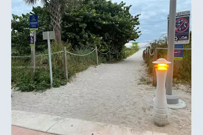 5700 Collins Ave #3M, Miami Beach, FL 33140 - Photo 25