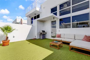 89 N Shore Dr, Miami Beach, FL 33141 - Photo 25