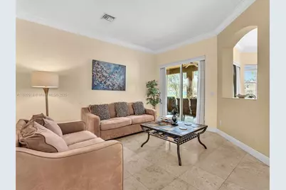 19222 Crystal St, Weston, FL 33332 - Photo 9