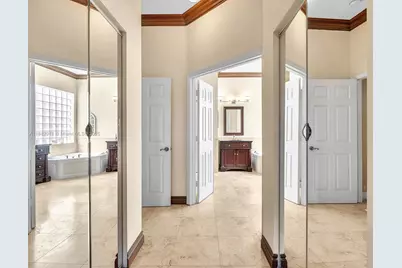 19222 Crystal St, Weston, FL 33332 - Photo 37