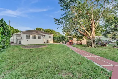 4718 NW 15th Ave, Miami, FL 33142 - Photo 11