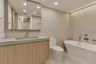 1455 Ocean Dr, Miami Beach, FL 33139 - Photo 5