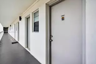 1000 NE 12th Ave, Hallandale Beach, FL 33009 - Photo 13