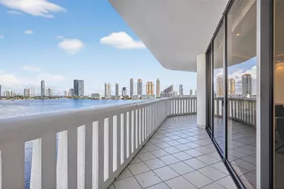 3000 Island Blvd #906, Aventura, FL 33160 - Photo 51