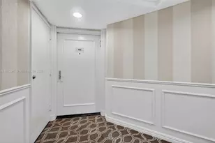 3000 Island Blvd, Aventura, FL 33160 - Photo 5