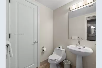 1435 Brickell Ave #3212, Miami, FL 33131 - Photo 19