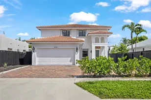 529 El Prado, West Palm Beach, FL 33405 - Photo 1