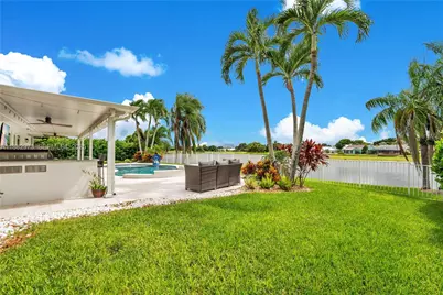 7104 SE Bunker Hill Dr, Hobe Sound, FL 33455 - Photo 31