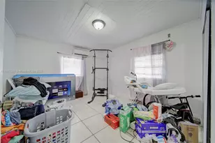 5040 NW 197th St, Miami, FL 33055 - Photo 47