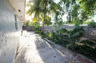 2754 SW 36th Ave, Miami, FL 33133 - Photo 33