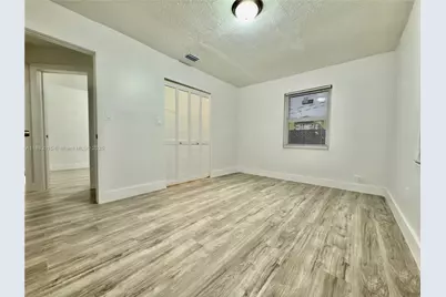 729 NW 114th St #0, Miami, FL 33168 - Photo 11