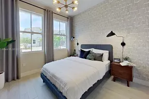 17132 SW 2nd Cir, Pembroke Pines, FL 33027 - Photo 5