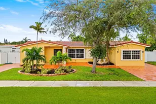1656 W 80th St, Hialeah, FL 33014 - Photo 1