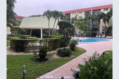 5300 NE 24th Ter #422C, Fort Lauderdale, FL 33308 - Photo 3