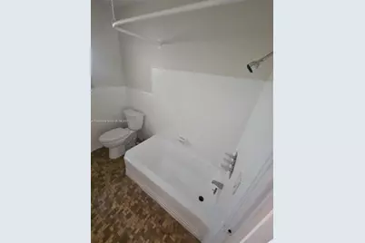 1219 NE 6th St #1, Fort Lauderdale, FL 33304 - Photo 5