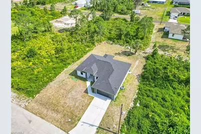 3405 73rd St W, Lehigh Acres, FL 33971 - Photo 5