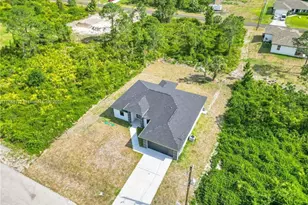 3405 73rd St W, Lehigh Acres, FL 33971 - Photo 5