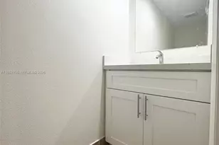 8500 SW 109th Ave, Miami, FL 33173 - Photo 5