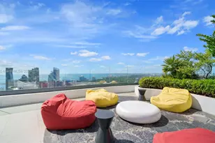 55 SW 9th St, Miami, FL 33130 - Photo 11