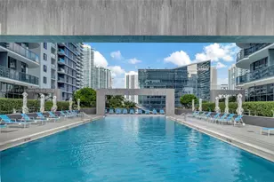 55 SW 9th St, Miami, FL 33130 - Photo 43