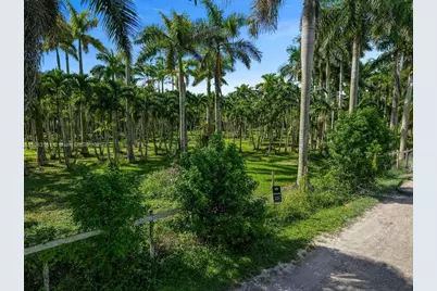 16050 SW 206th Ave, Miami, FL 33187 - Photo 1