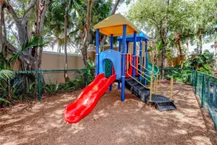 19601 E Country Club Dr, Aventura, FL 33180 - Photo 19