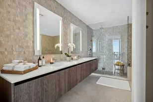 88 SW 7th St, Miami, FL 33130 - Photo 15