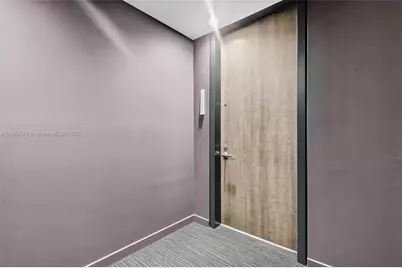 88 SW 7th St #2402, Miami, FL 33130 - Photo 31