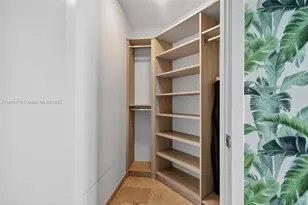 88 SW 7th St, Miami, FL 33130 - Photo 9