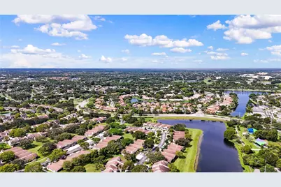 570 Woodgate Cir #A, Sunrise, FL 33326 - Photo 5