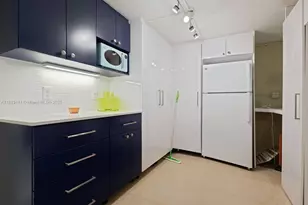 100 NE 123rd St, North Miami, FL 33161 - Photo 23