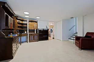 100 NE 123rd St, North Miami, FL 33161 - Photo 15