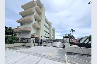 300 NW 42nd Ave #109, Miami, FL 33126 - Photo 3