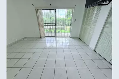 300 NW 42nd Ave #109, Miami, FL 33126 - Photo 7