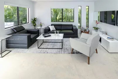 77 NE 43rd St #77, Miami, FL 33137 - Photo 13