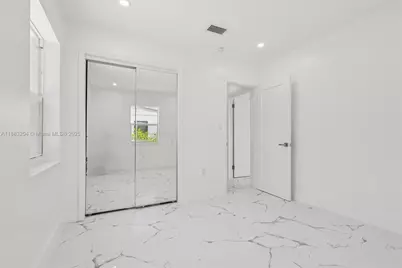 232 SW 22nd St, Fort Lauderdale, FL 33315 - Photo 25