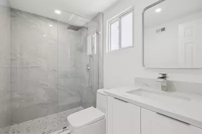 232 SW 22nd St, Fort Lauderdale, FL 33315 - Photo 35