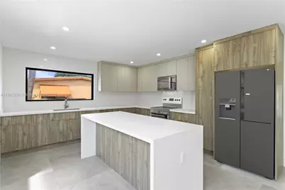 1042 NW 13th St, Fort Lauderdale, FL 33311 - Photo 15