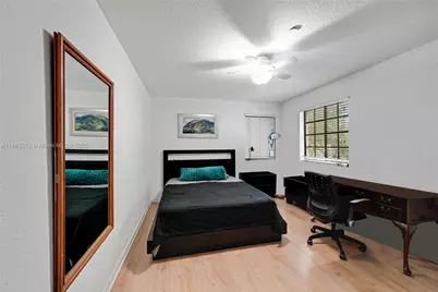 4101 Forest Dr, Weston, FL 33332 - Photo 15