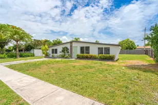 6117 NW 9th St, Margate, FL 33063 - Photo 1