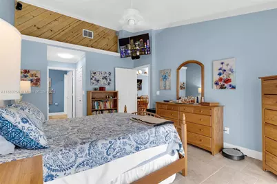 515 SE 21st Ln, Homestead, FL 33033 - Photo 13