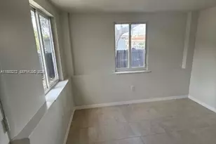 13300 NE 10th Ave, North Miami, FL 33161 - Photo 11