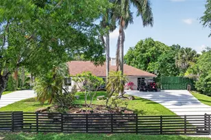 14401 SW 23rd St, Davie, FL 33325 - Photo 3