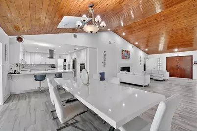 14401 SW 23rd St, Davie, FL 33325 - Photo 11