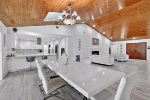 14401 SW 23rd St, Davie, FL 33325 - Photo 11