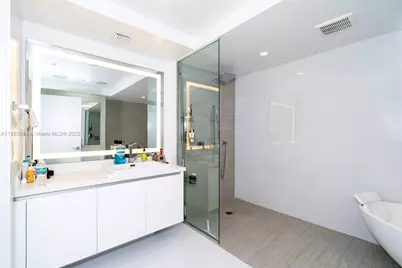 330 S Sunny Isles Blvd. #1502, Sunny Isles Beach, FL 33160 - Photo 81