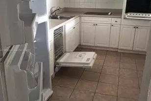 19380 Collins Ave, Sunny Isles Beach, FL 33160 - Photo 3