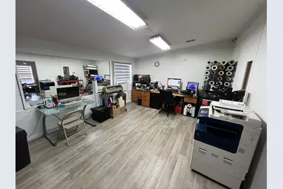 21780 NW 2nd Ct, Pembroke Pines, FL 33029 - Photo 11