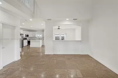 11373 NW 34th Pl, Sunrise, FL 33323 - Photo 7