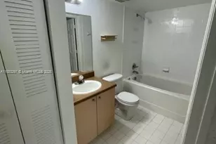 4271 San Marino Blvd, West Palm Beach, FL 33409 - Photo 9